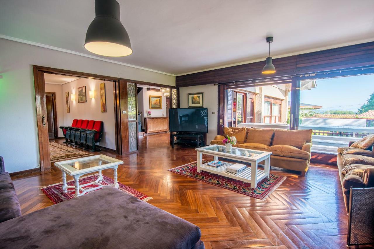 Azkorri Beach House Getxo Buitenkant foto